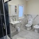 Koman_lakeview_apartments Διαμέρισμα